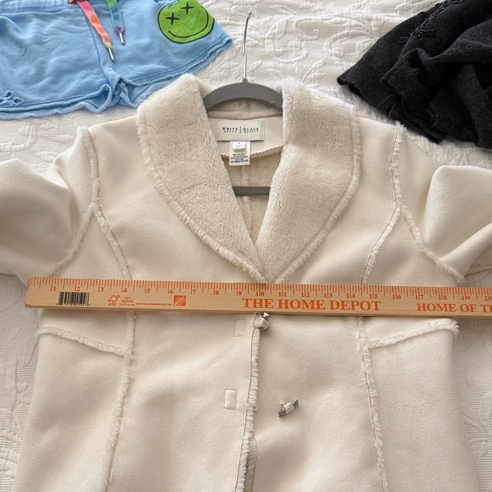 White House Black Market Off-White Faux Shearling Jacket - Picture 6 of 9
